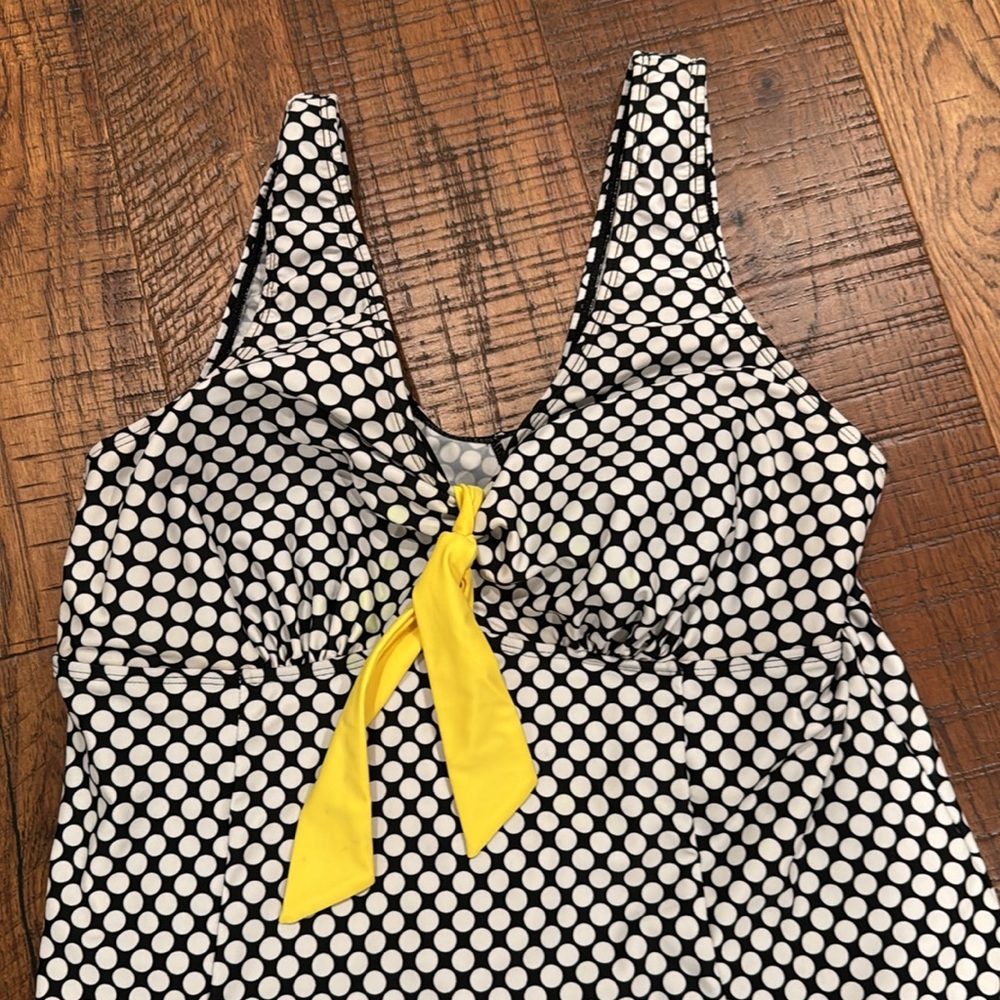 VENUS Black and White Polka Dot One-Piece Swimdress with Yellow Accent - Picture 2 of 5